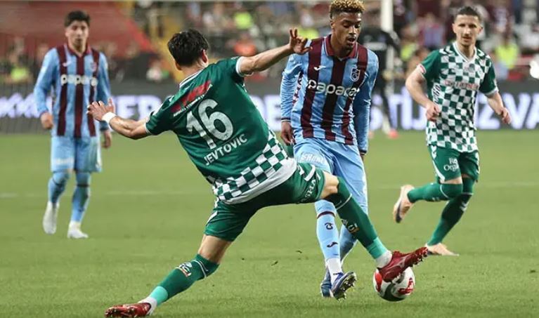 Konyaspor’un Kaderi ile Oynayan Enis Bardhi