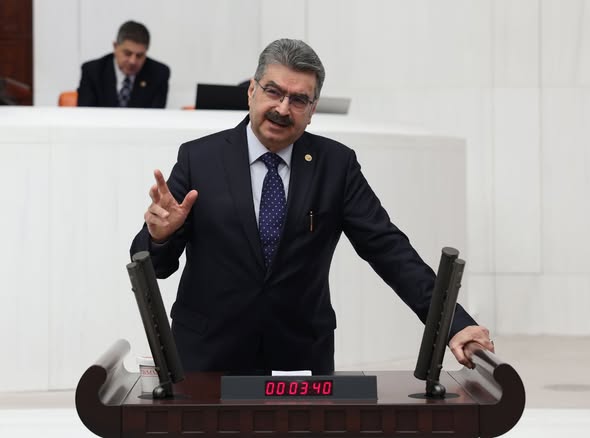 Akşehir Gölü Kıyısındaki Tapu Mağduriyetine Tarihi Çözüm