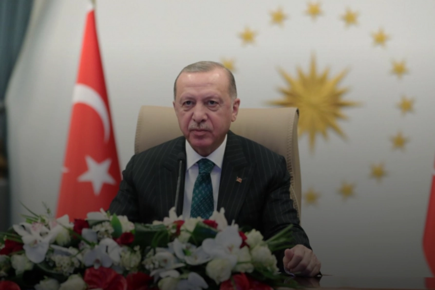Cumhurbaşkanı Erdoğan: ''Bayram kardeşliğin, barışın ve dayanışmanın vesilesi olsun''