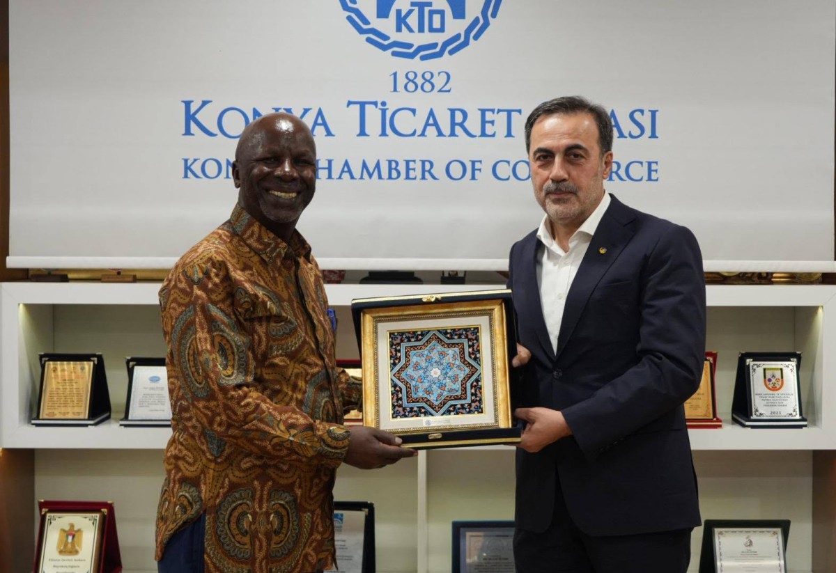 Kenya Büyükelçisi  Muchiri  Konya Ticaret Odası’nı Ziyaret Etti 