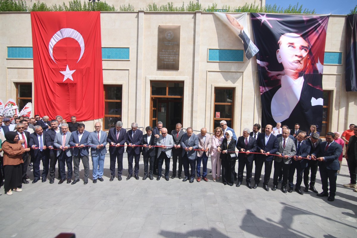 Ermenek’e Dev Kültür Hizmeti: Ahmet Keleşoğlu Arkeoloji Ve Etnografya Müzesi Açıldı!