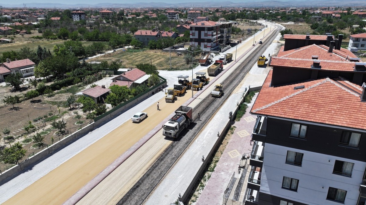 Karatay'da Ulaşım Ağı Büyüyor