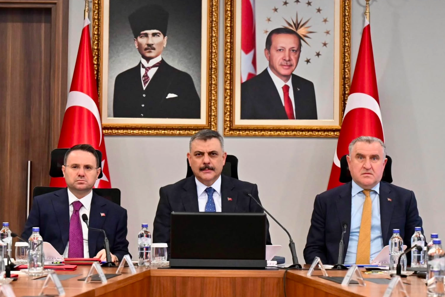 3 Bakan Futbolu Masaya Yatırdı