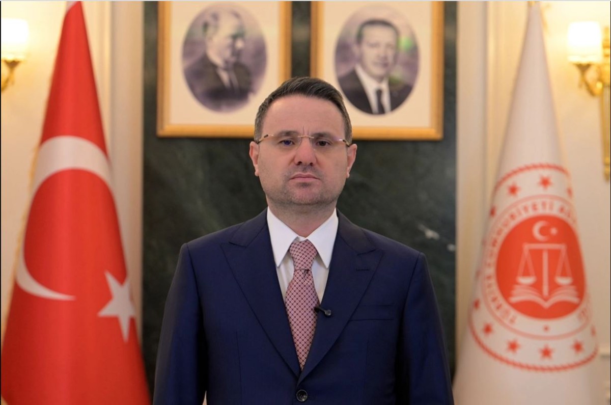 Bakan Gürlek ; ''Faili meçhul 2 cinayet daha aydınlatıldı''