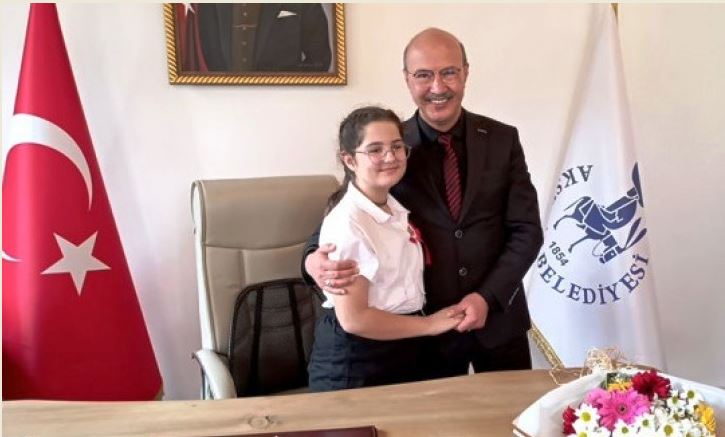 Başkan Köksal’dan 23 Nisan'da Türkiye Ve Akşehir'de Görülmemiş Yenilik