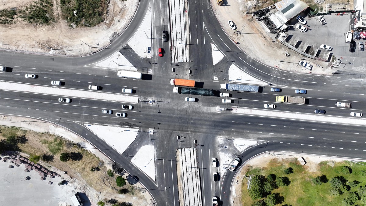 Konya Büyükşehir, Şehir Hastanesi-Yeni Sanayi Tramvay Hattı Yol Altyapısını Güçlendiriyor