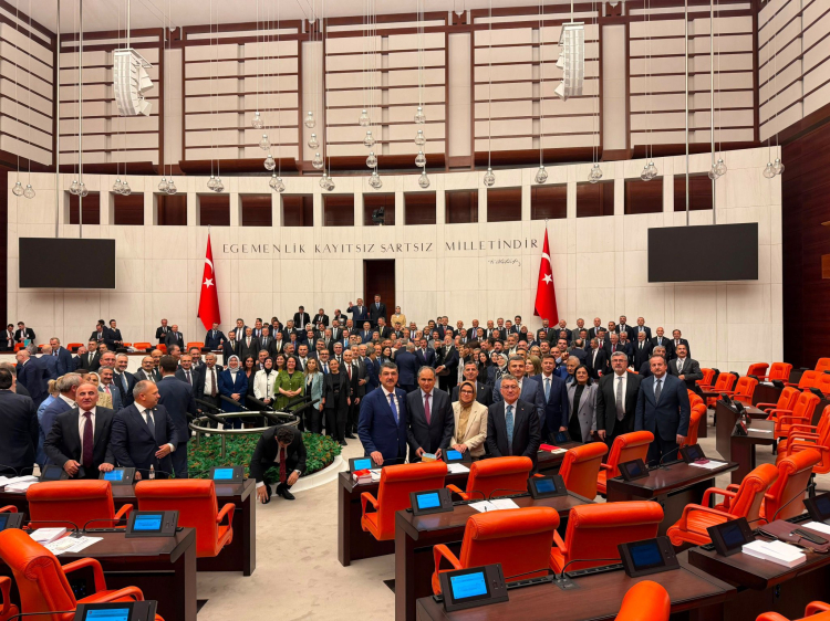 Çerçeve Yasa TBMM’den 468 'Evet' Oyuyla Kabul Edildi